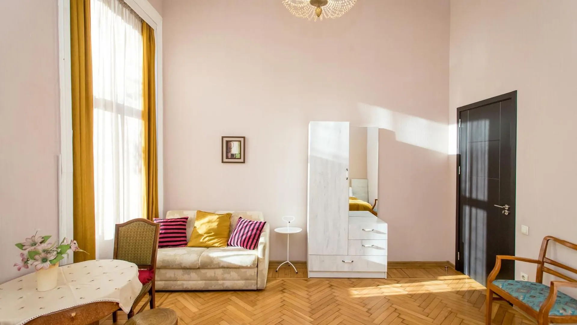 Opera Appartment 2 Tbilisi 0*,